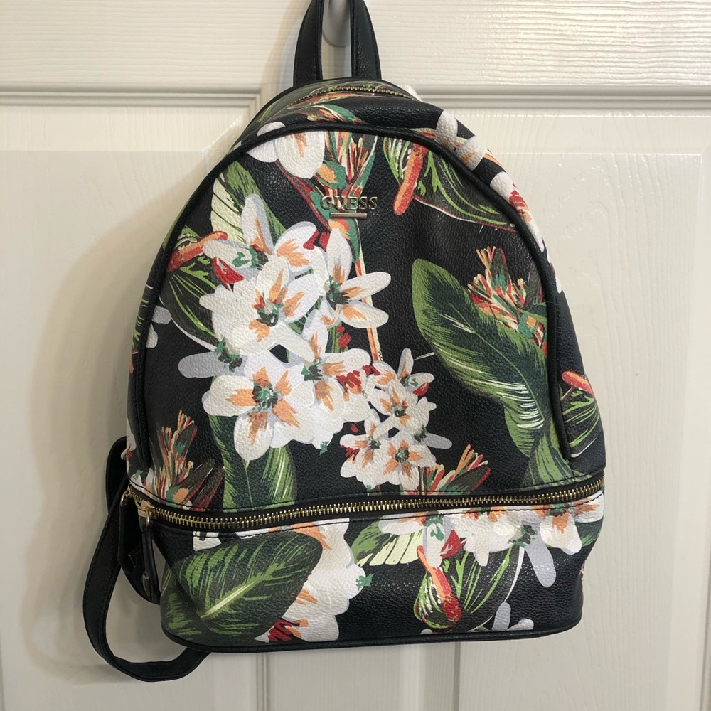 Medium-Sized Backpack - Picture 2 of 6